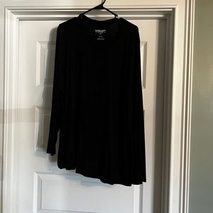 Long sleeve black t-shirt